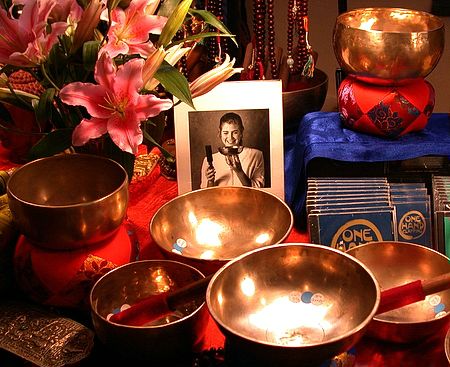 Singing Bowls Debut at Oncology Conference