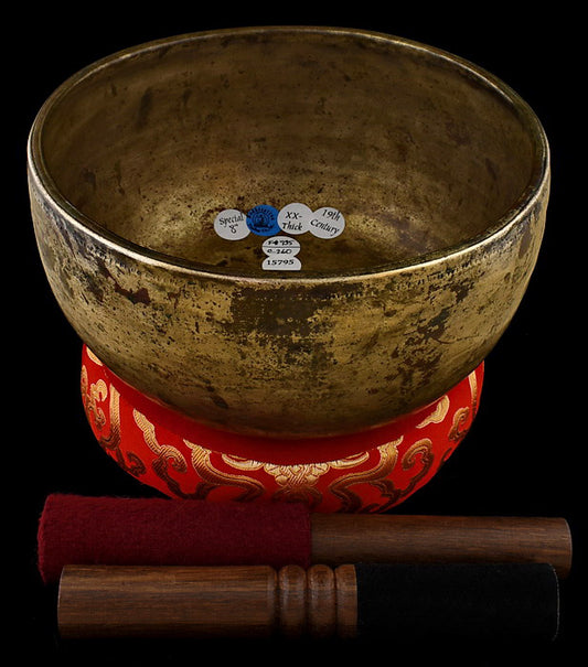 Rare Antique Singing Bowl - Special Concert Pitch C4 8" AR15795