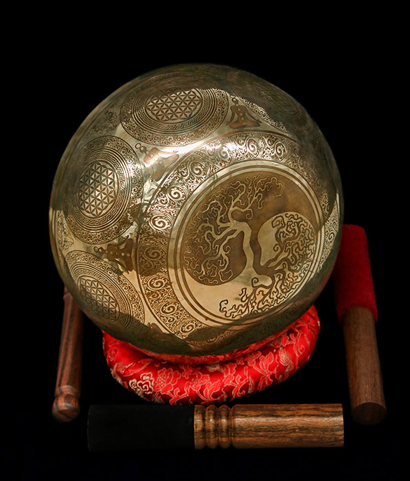 Etched Jambati Singing Bowl - F3 170Hz 8.5" E16073