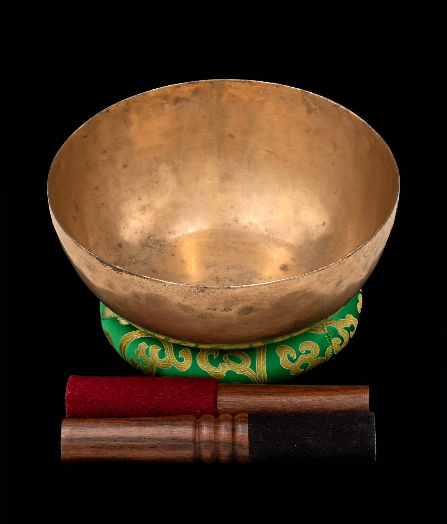 Antique Thadobati Singing Bowl G# 103Hz (Near Concert Pitch) 8 1/4" A15863