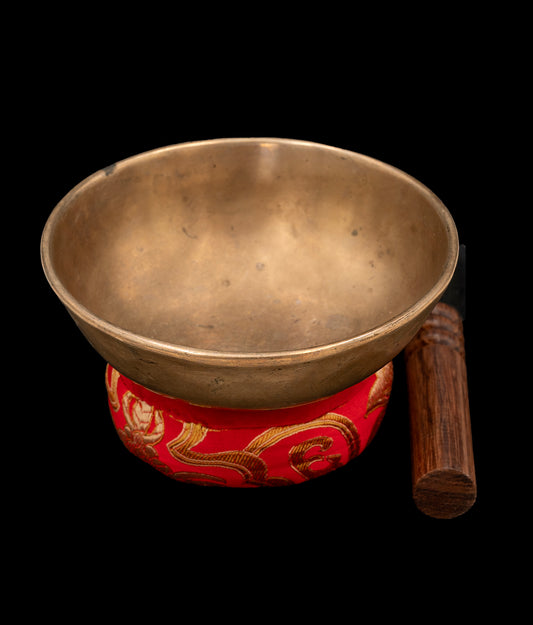 Antique Manipuri Singing Bowl E4 322Hz 5.25" A16123