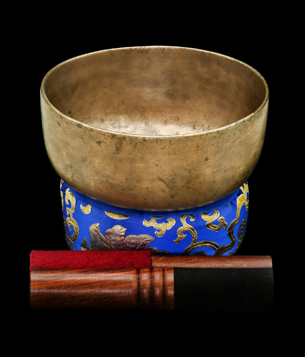 Antique Special Singing Bowl A#3 233Hz (NCP) 6 1/2" A16124