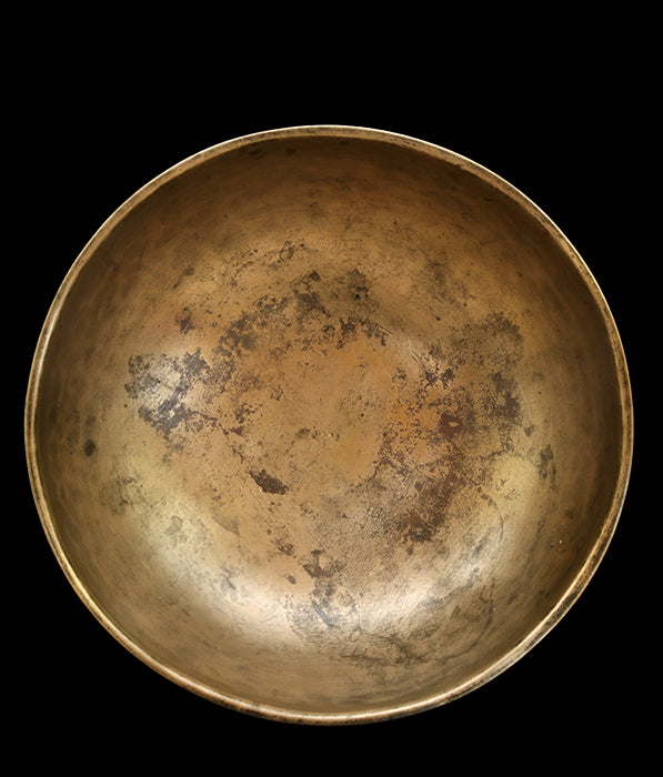 Antique Manipuri Singing Bowl D#3 155Hz 8 1/4" A16137