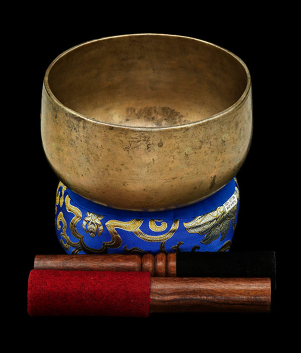 Antique Remuna Singing Bowl C4 256Hz 6" A16142