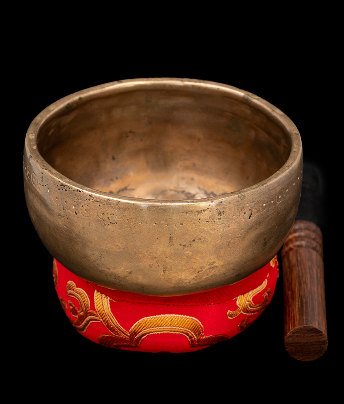 Antique Void Singing Bowl F5 712Hz 4 1/4" A16162