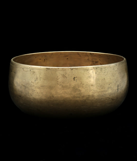 Antique Remuna Singing Bowl  A#3 233Hz (Near Concert Pitch) 6 1/2" A16181