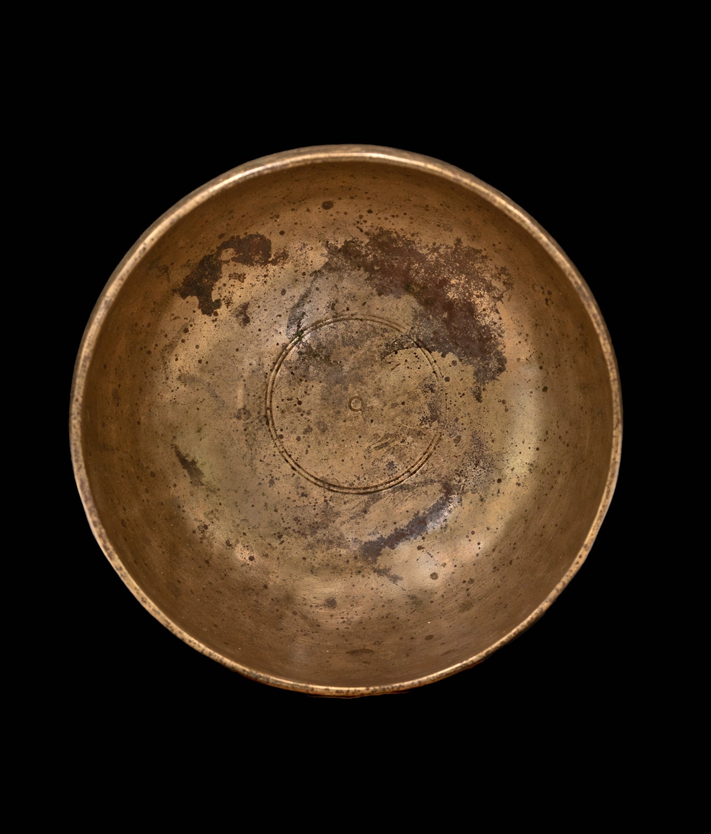 Antique Thadobati Singing Bowl C#4 284Hz 6" A16236