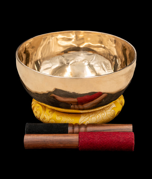 New Thadobati Singing Bowl C# 135Hz 8.25" N15904