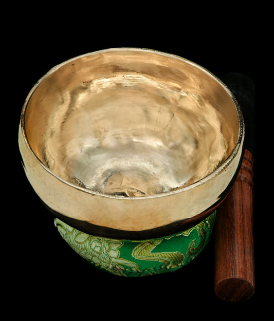 Mughu-series Singing Bowl (Cup) C 523Hz 4.06" (Concert Pitch) N15937