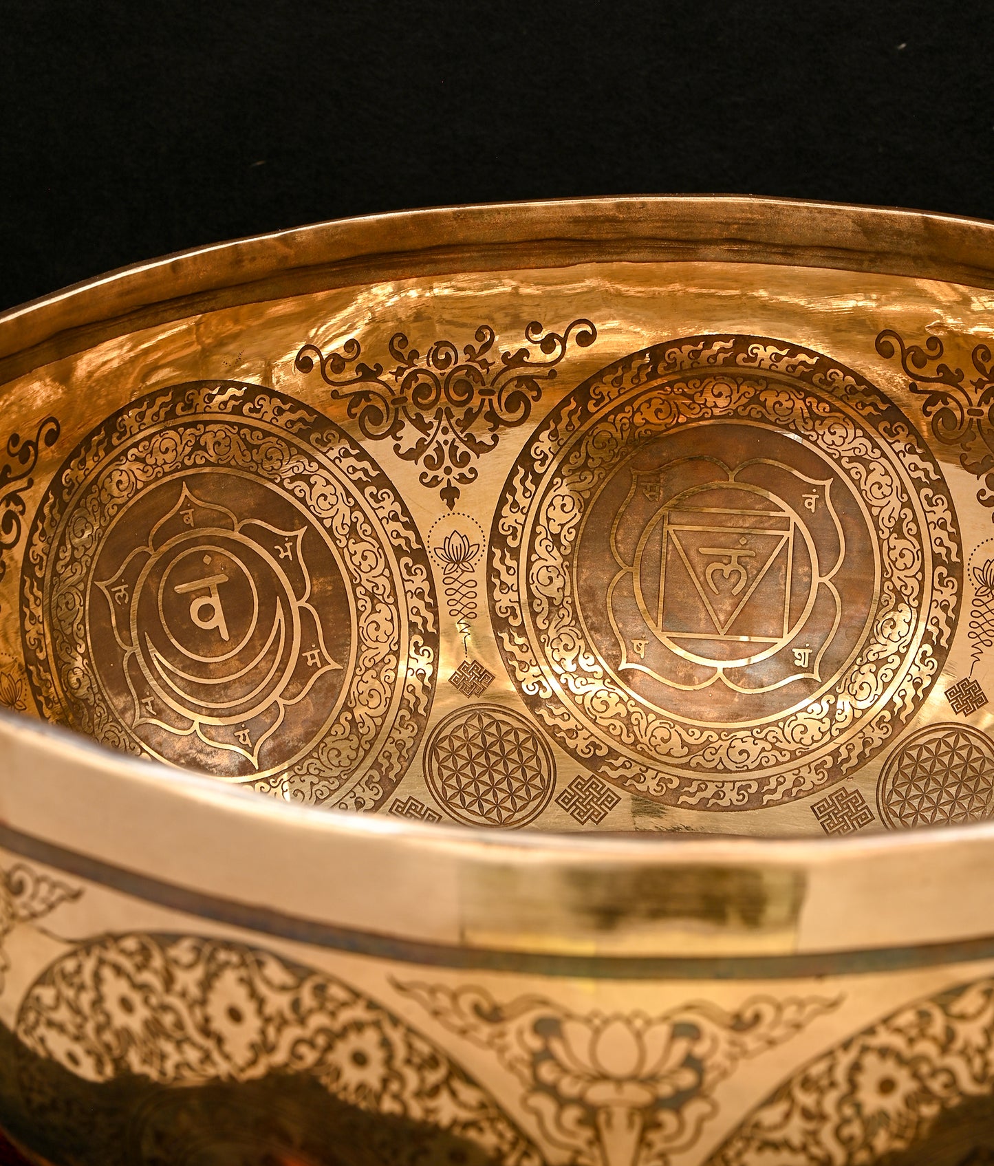 Etched Cosmic Map Singing Bowl B2 122Hz 12" N16223