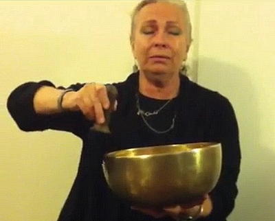 Sound Healing with Singing Bowls and Voice - an Interview with Marie Bergman