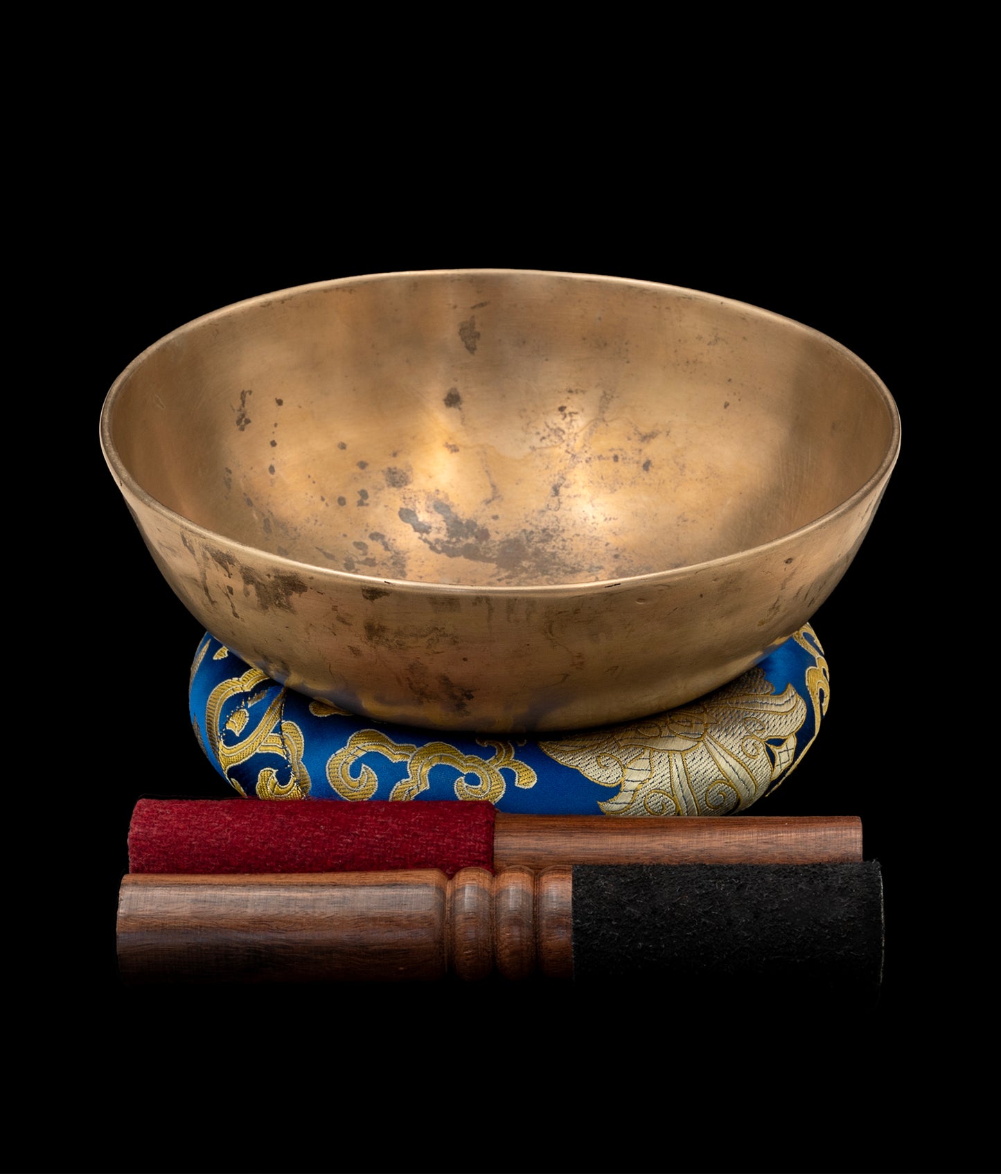 Antique Manipuri Singing Bowl  B 125Hz 8.25" A15862