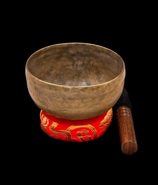 Antique Cup Thadobati Singing Bowl C#4 271Hz 5" A16067