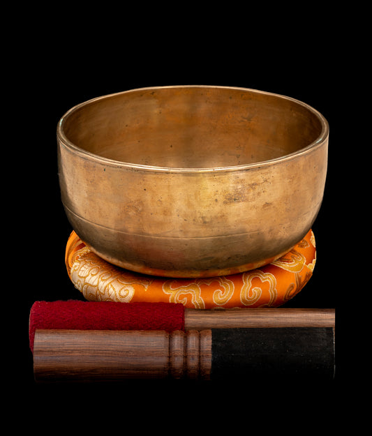 Antique Buddha Singing Bowl G 199Hz 7" A16077