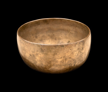 Antique Thadobati Singing Bowl A3 225Hz 7" A16078