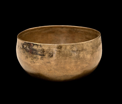 Antique Coprebati Singing Bowl A2 107Hz 7.25" A16106