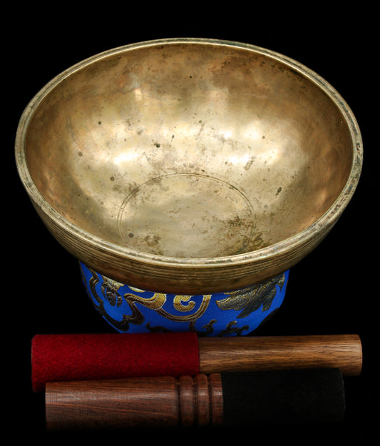 Antique Manipuri Singing Bowl  G3 211Hz 8 1/4" A16127