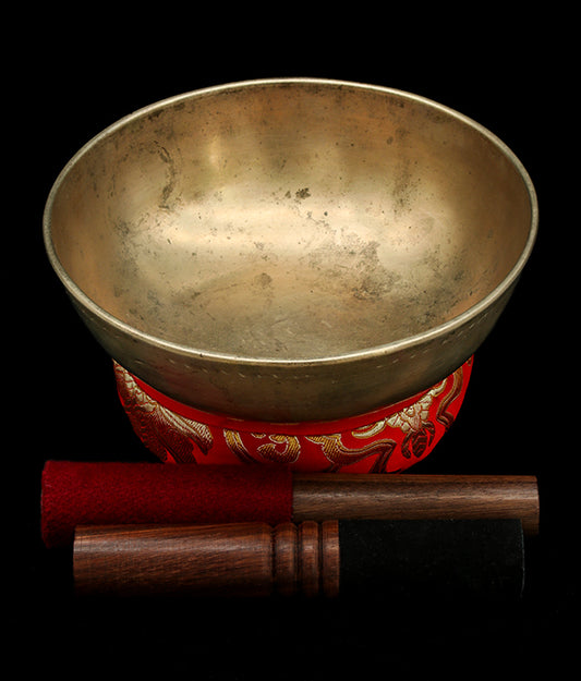 Antique Manipuri Singing Bowl  D3 150Hz 8" A16128