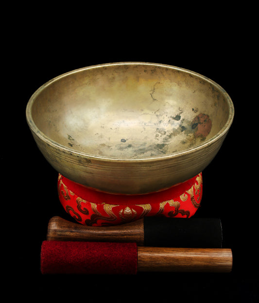 Antique Manipuri Singing Bowl  E3 163Hz 9 1/4" A16129