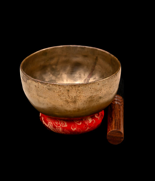 Antique Cup Thadobati Singing Bowl G# 414Hz (Near Concert Pitch) 4.75" A16154