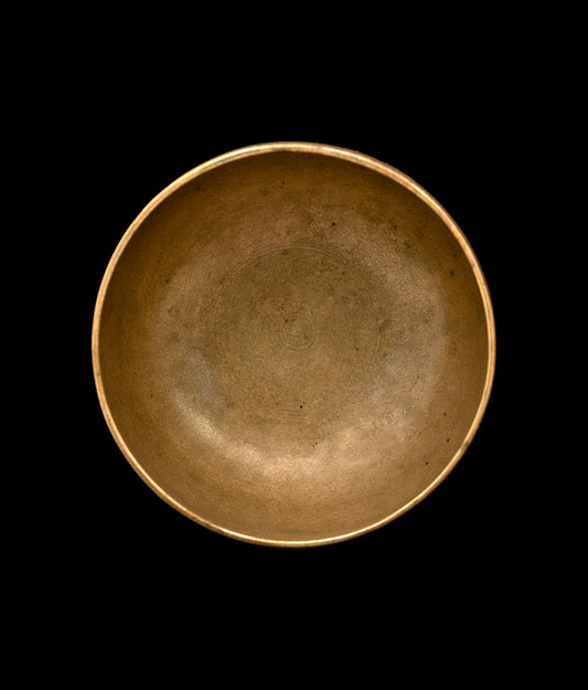Antique Thadobati Singing Bowl C4 260Hz  (Near Concert Pitch) 6" A16163
