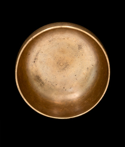 Antique Thadobati Singing Bowl A3 221Hz 6 1/2" A16164