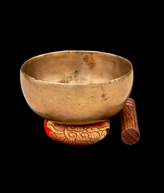 Antique Cup Thadobati Singing Bowl D#4 313Hz 5" A16173