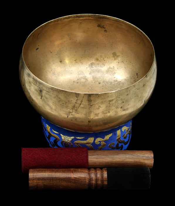 Antique Cobrebati Singing Bowl  G2 96Hz 7 1/2" A16176