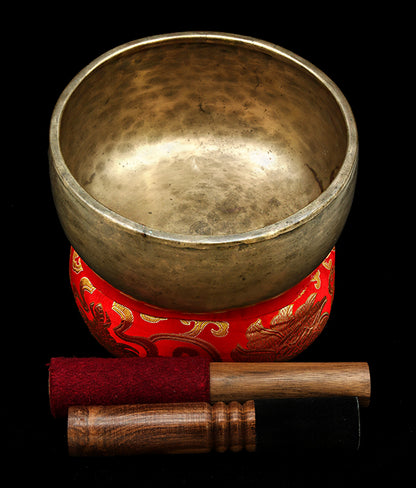 Antique Void Singing Bowl  E4 325Hz 7 3/4" A16180