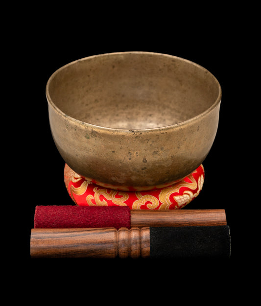 Antique Bodhi Thadobati Singing Bowl G#3 210Hz 6 3/4" A16183