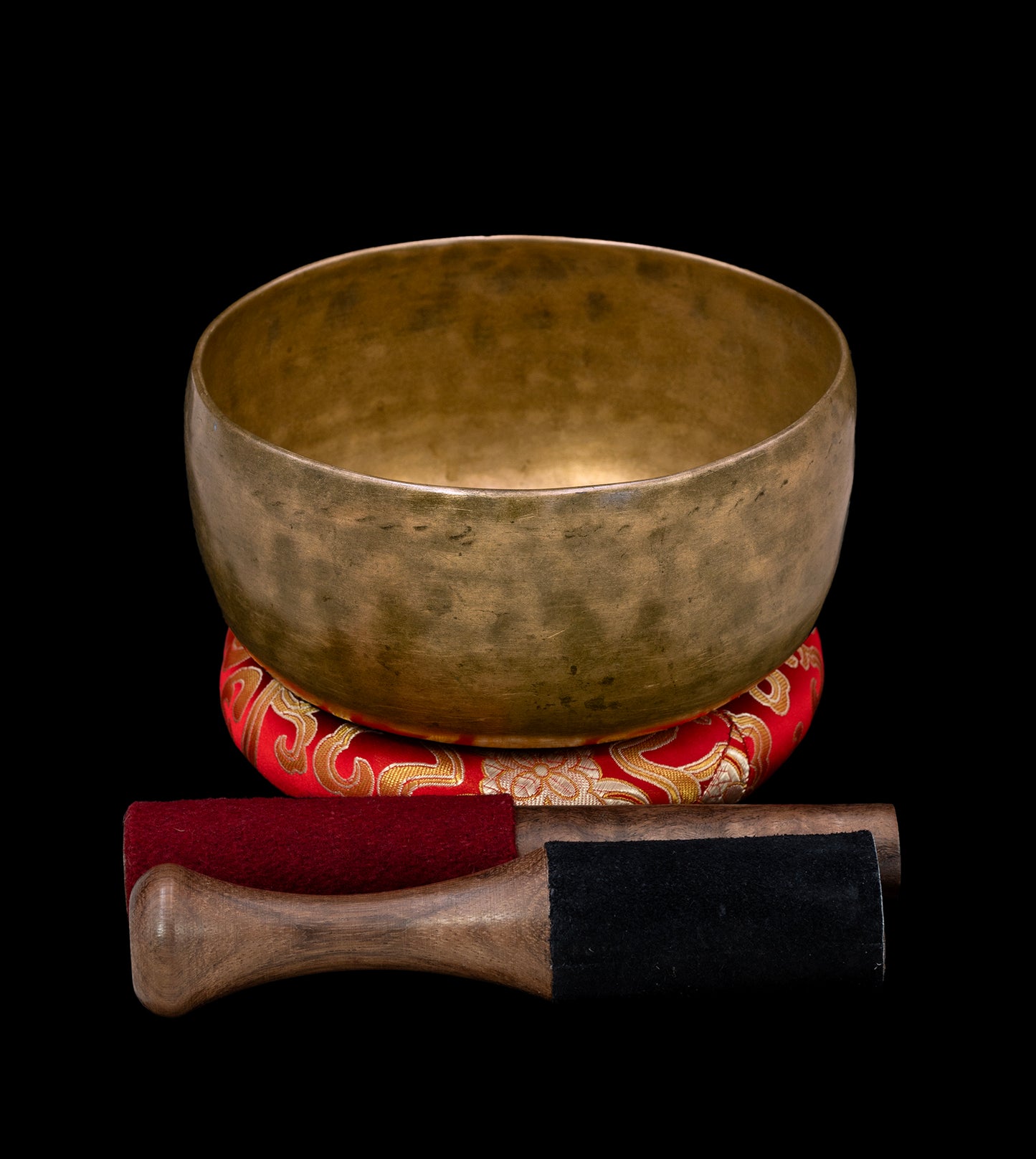 Antique Thadobati Singing Bowl G3 195Hz (NCP) 7" A16290