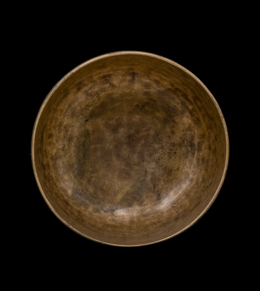 Antique Thadobati Singing Bowl F3 173Hz 7" A16293