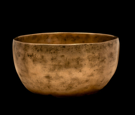 Antique Thadobati Singing Bowl G3 194Hz (NCP) 6 3/4" A16530