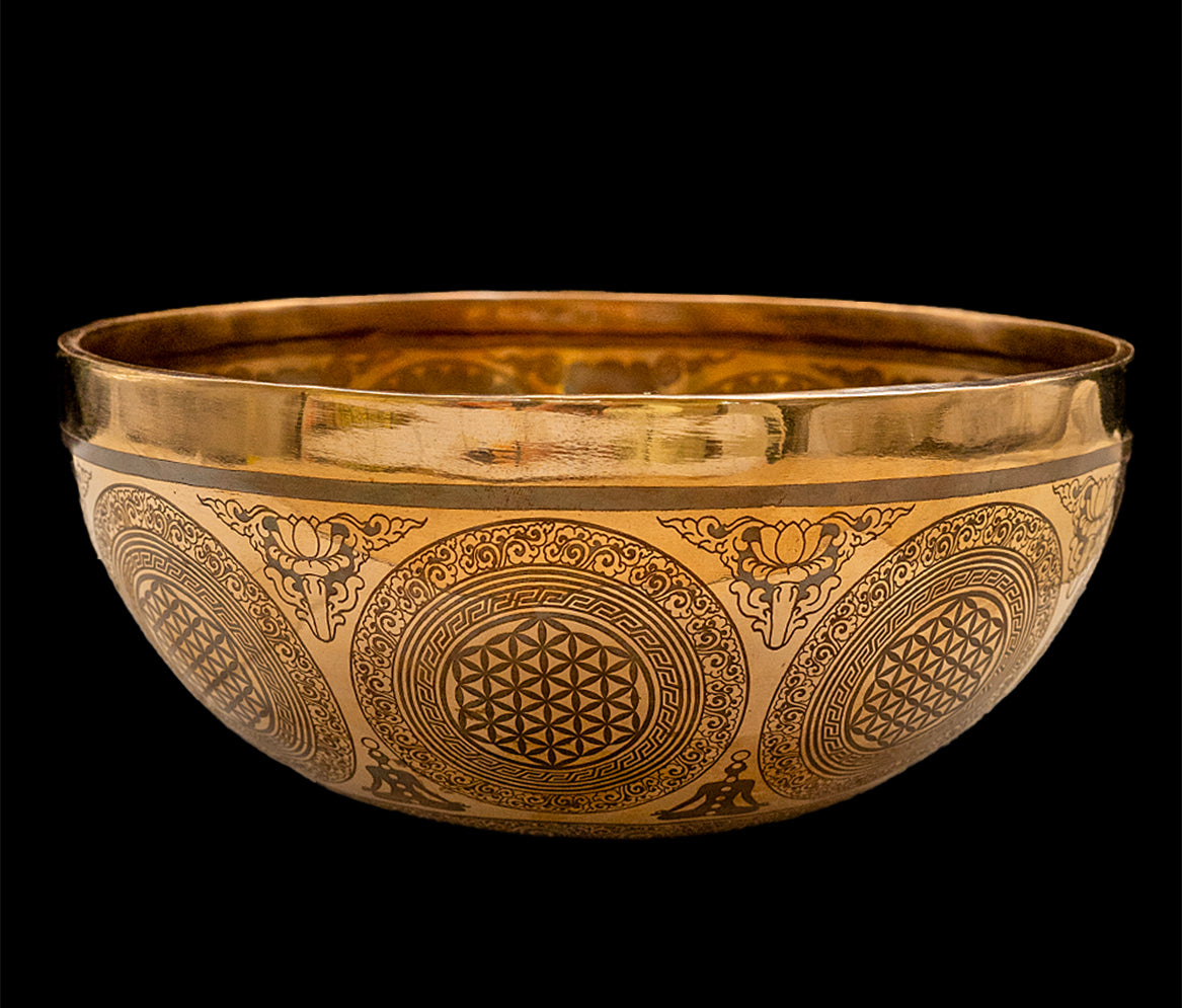 Etched Lotus Singing Bowl F3 170Hz 9" N16214