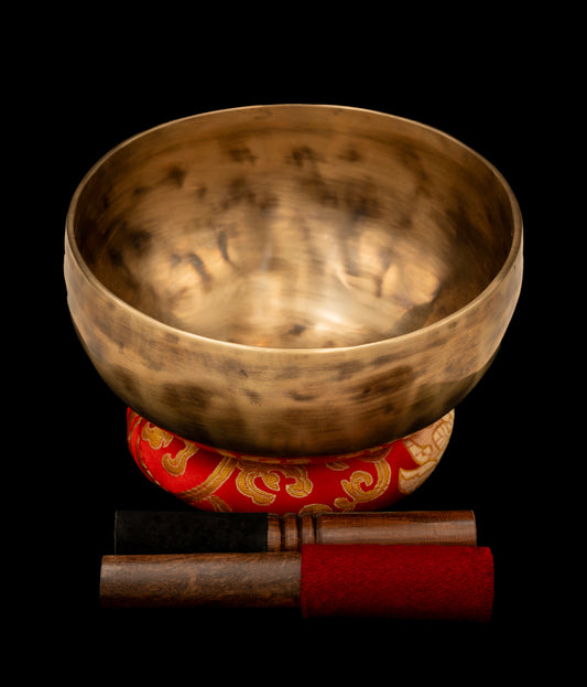 New Tiger Finish Thadobati Singing Bowl B3 250Hz 6 1/2" N16446